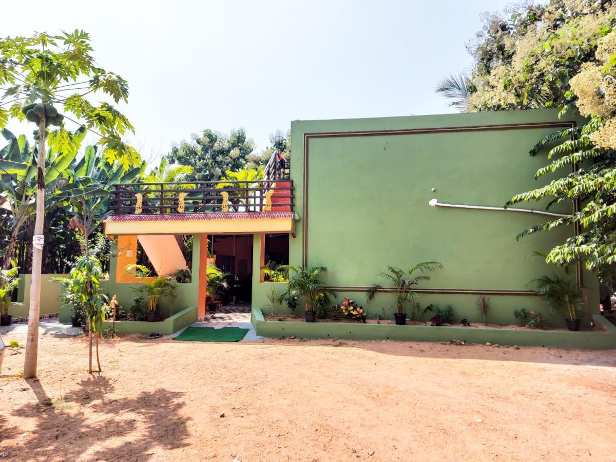 Banana Farm House Хампі Екстер'єр фото